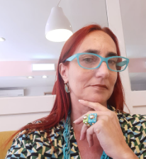 <em>Raquel L.</em>